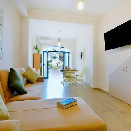 Apartment Anemomilus Casa Ideale *